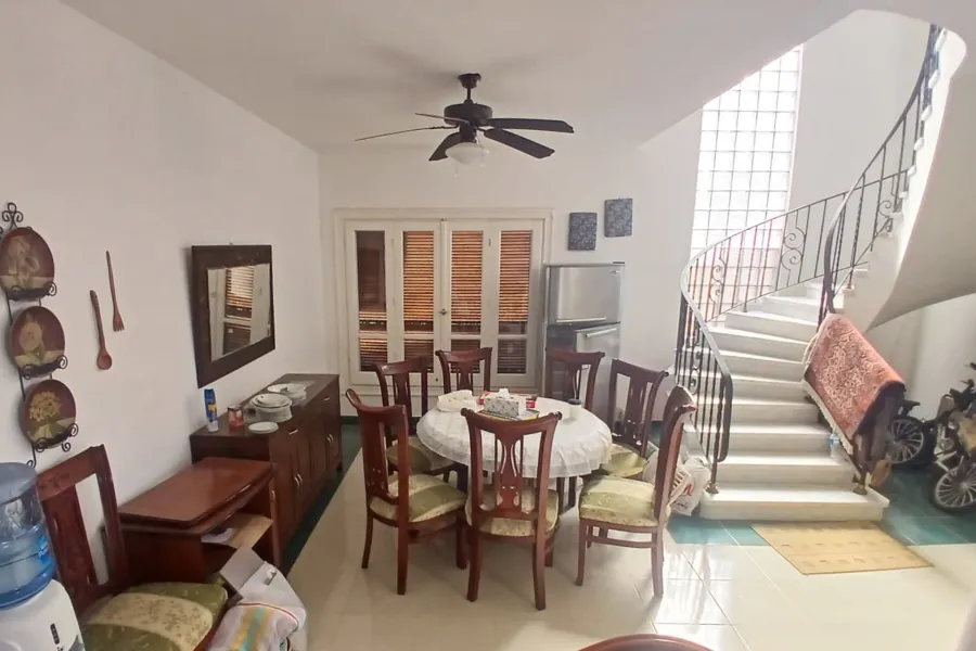 فيلا ستاند الون للبيع (دايموند بيتش) 400 م