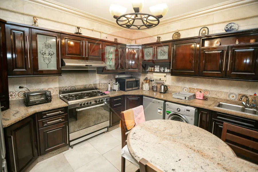 Apartment for sale 260 m Kafr Abdo (Branched from Ismailia st.)