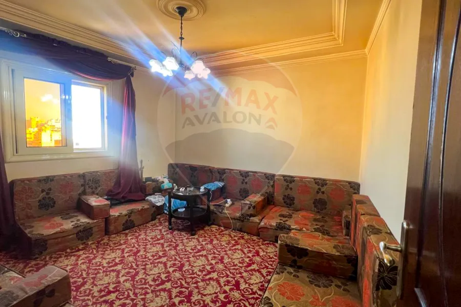 شقة للبيع 265 م  سابا باشا (خطوات من الترام)