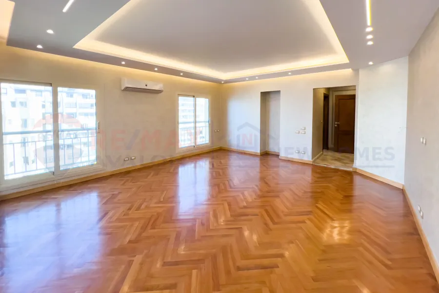 Apartment for sale 480 m Louran (directly on the sea - brand tower)