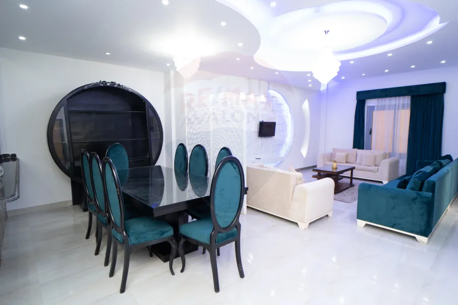 Villa for Sale 330 m King Maryot (Banks area)