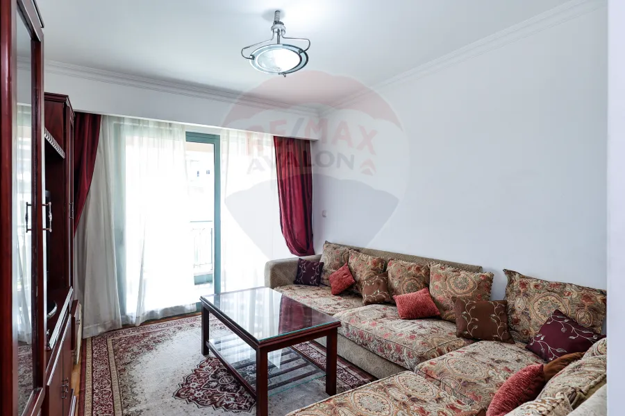 شقة للبيع 270 م سان ستيفانو ( فور سيزون )