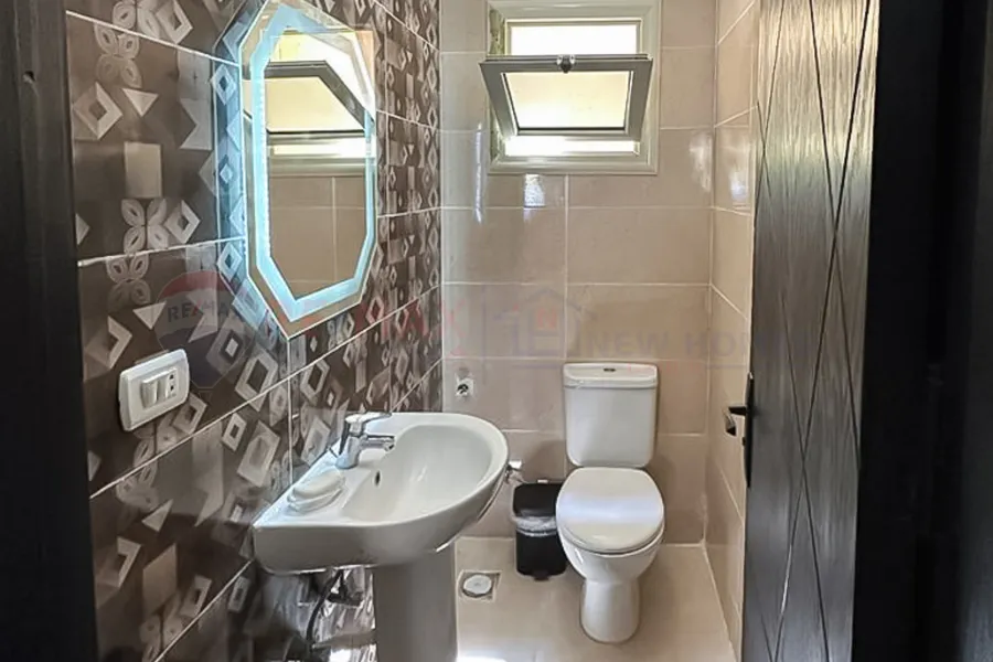 Ground chalet with garden for sale (Aqua View)