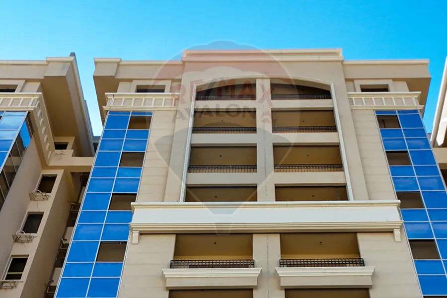 شقه للبيع 160 م سموحة (مروج)