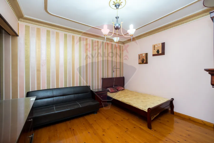Apartment for sale 204 m gleem (Steps from Royal Jewelry Museum)