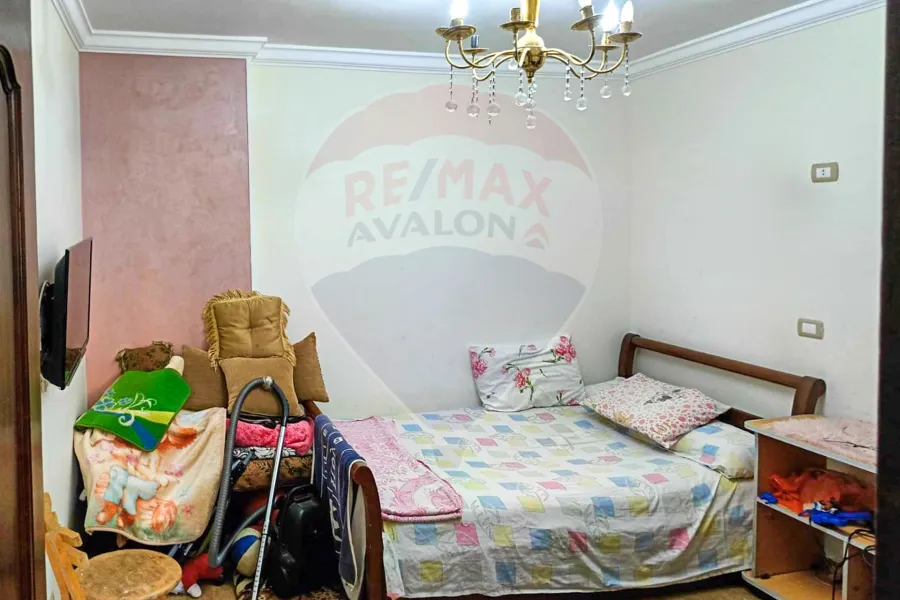 شقة للبيع 120 م بوكلي (ش لافيزون)