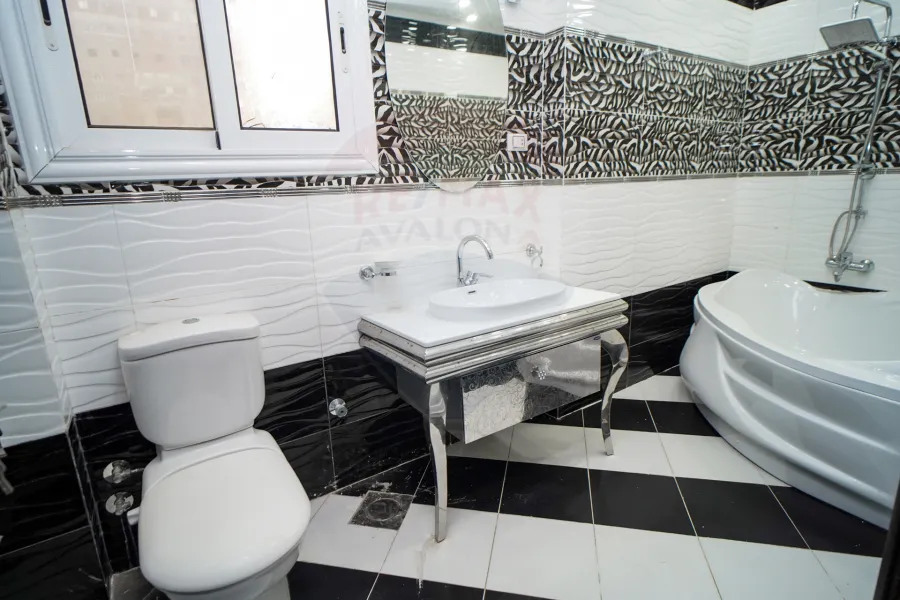 فيلا للبيع 209م البيطاش (بيانكي)