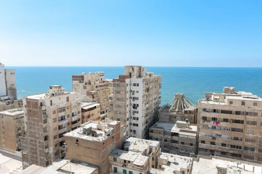 Apartment For Sale 200m Sporting (Luxour St.)