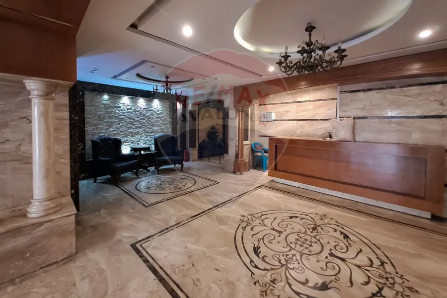 ميزان للايجار 270 م زيزينيا (ش غاربو بك )