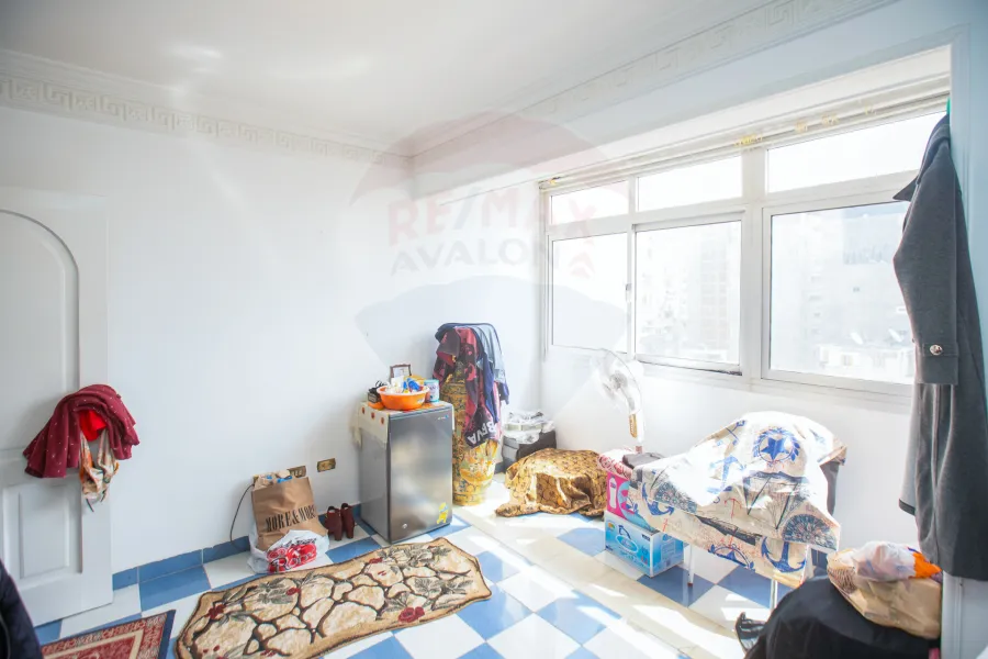 Apartment For sale 165 m sidi bishr (Branched from gamal abd elnaser st )