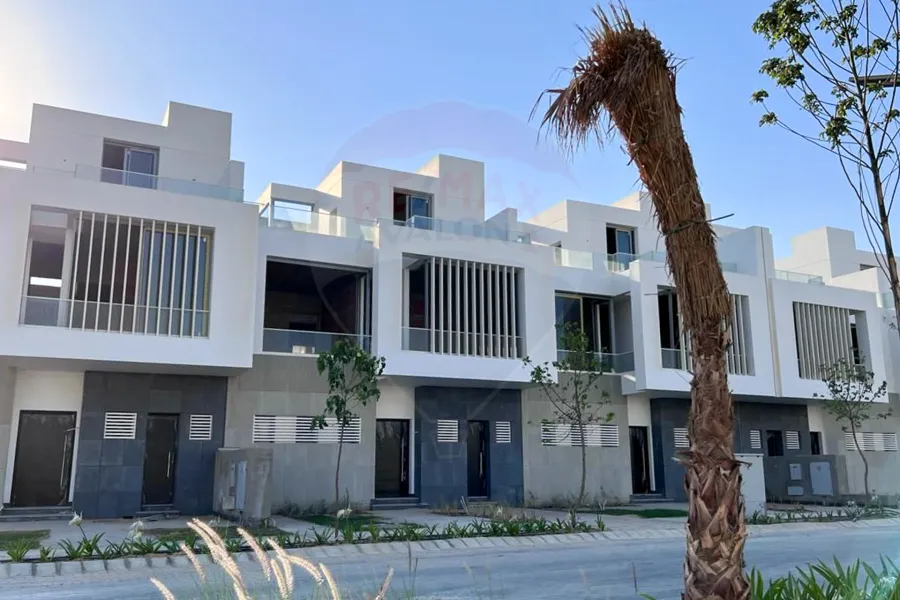 Villa for sale 138 m + garden 84 m North Coast (Ras El Hikma - Jefaira)