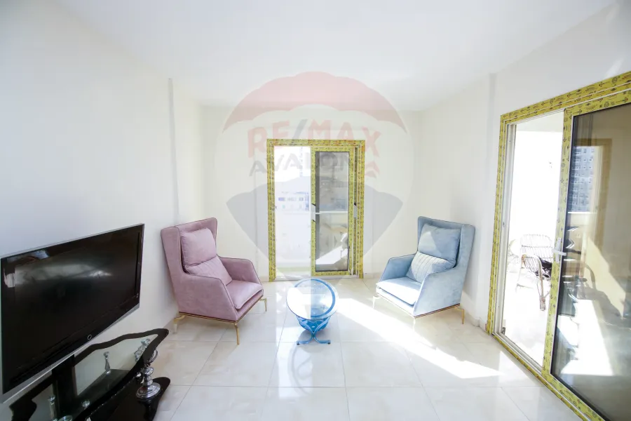 Furnished apartment for rent 160 m Gleem (Abd El-Salam Aref St)