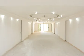 شقة للبيع 290م ثروت -خطوات من البحر وش أبو قير