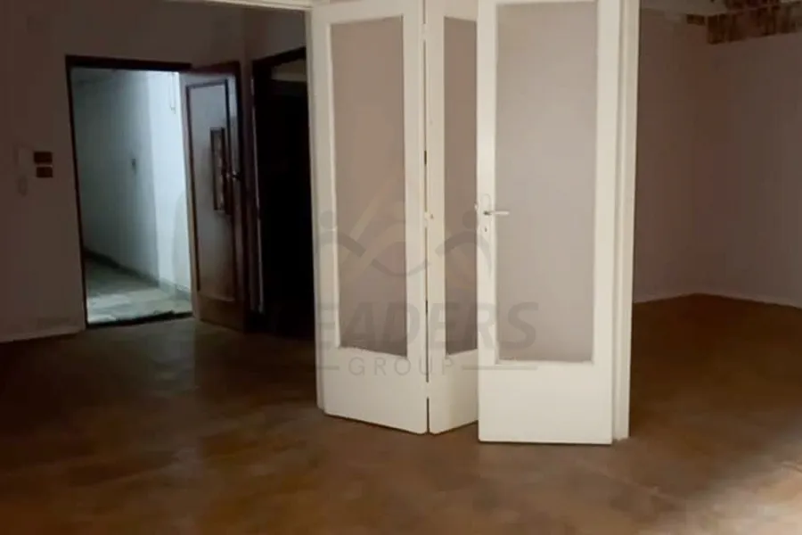 شقة للايجار 170 م رشدي (ش الفريد ليان)