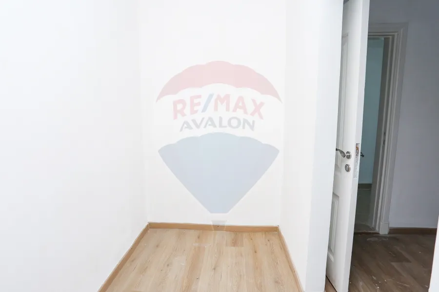 Apartment for rent 220 m Smouha (Army Towers - 14th of May Bridge)