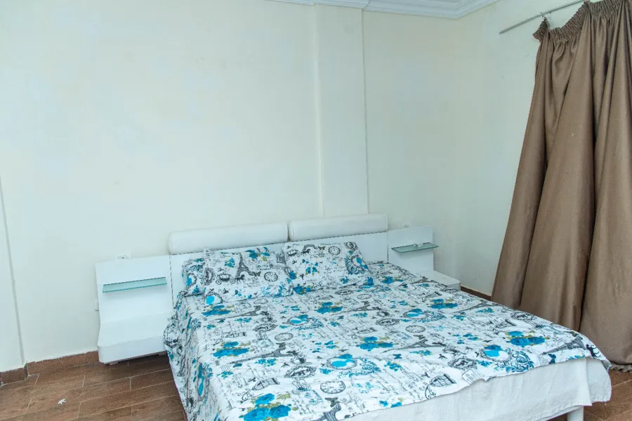 Stand alone villa for sale (Nice 4) 260 m