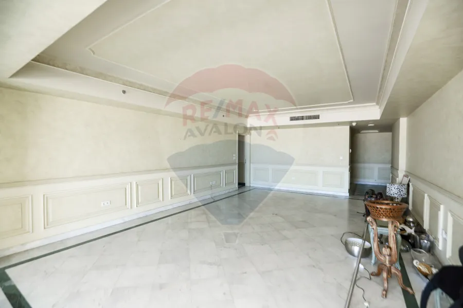 Apartment For Sale 264 m San Stefano (Four Seasons)