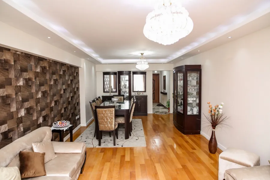 شقة للبيع 155م المندرة  (كمبوند مرسيليا فلورانس)