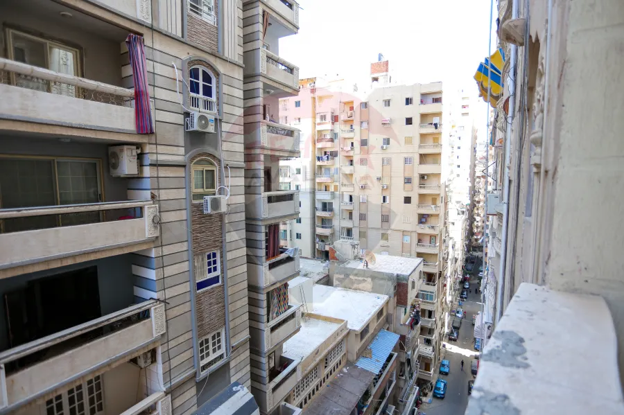 شقة للبيع 135 م ميامي (ش مسجد الرياض)