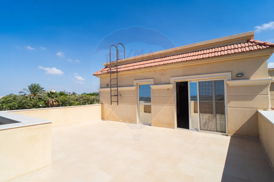 Villa for sale 388 m King Mariout (King Hights Compound)