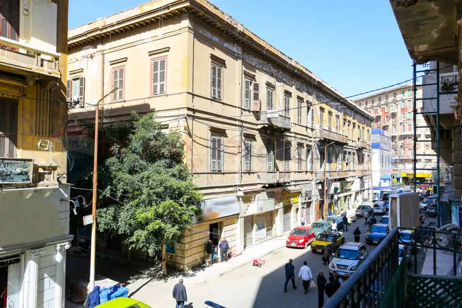 Residential/administrative apartment for rent 250 m El-Attarin (Hussein Hegazy St.)