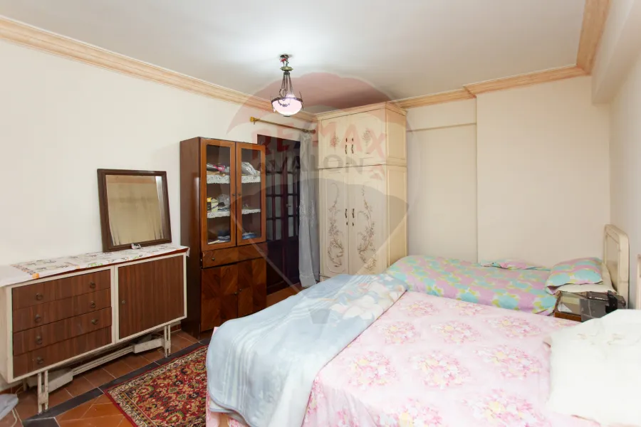 Apartment for sale 200 m Louran (between Abu Qir Street and the tram)