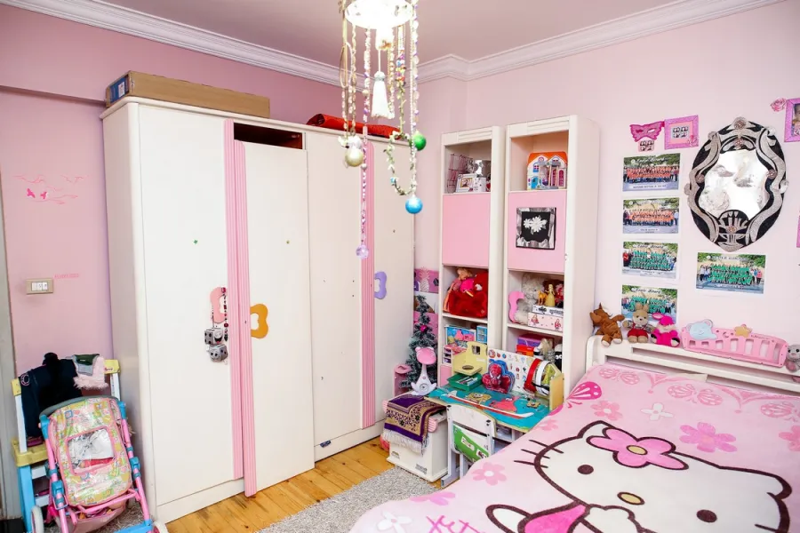 شقة للبيع 165م صافى سابا باشا (خطوات من الترام - بجوار القنصليه الروسية)