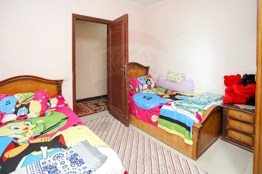 Apartment for sale 170 m Mostafa Kamel (directly on the tram)