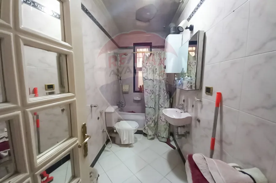 شقة للبيع 253 م جليم (ش دياب)