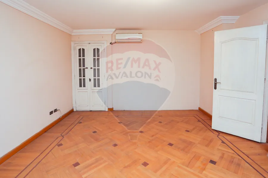 شقه للبيع 265 م سموحة (ش بهاء الدين الغتورى-خطوات من شارع فوزى معاذ)