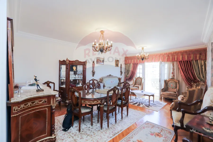 Apartment For Sale 135 m Cleopatra (Directly on tarat station)