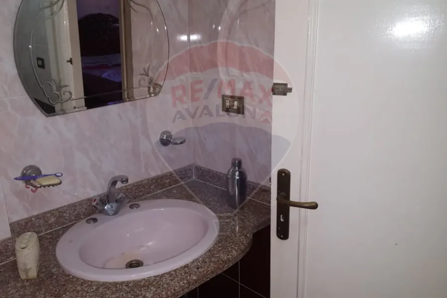 Furnished partment for rent 130 m Kafr Abdo (steps from Allemby Park)