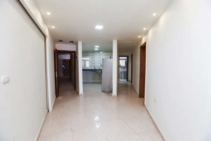 شقة للبيع 110 م العصافرة (على البحر مباشرة)