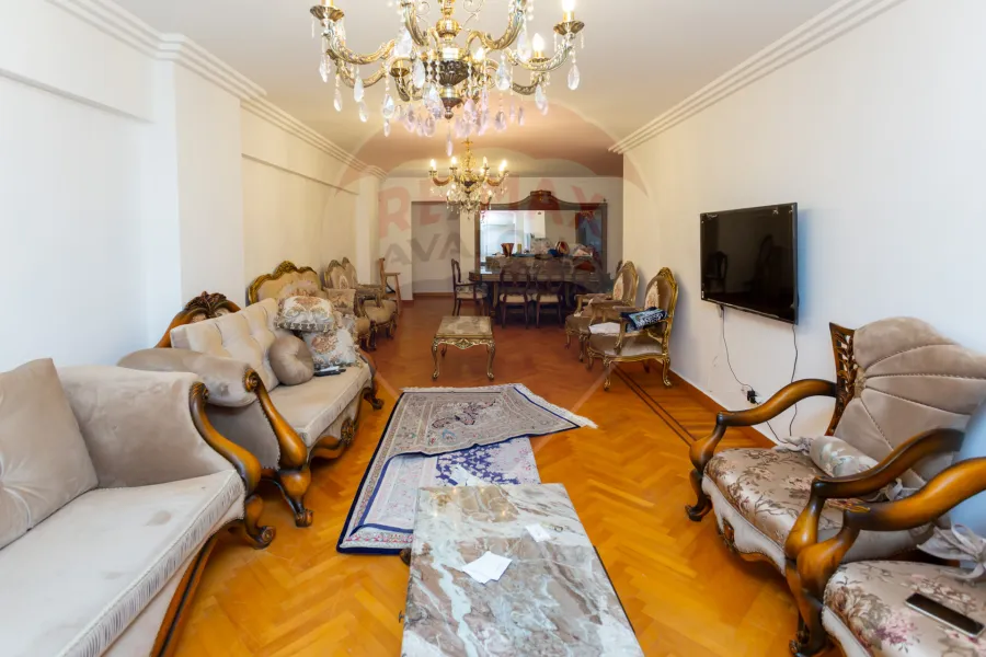 Apartment for rent 196 m Kafr Abdo (Saint Jenny Square)