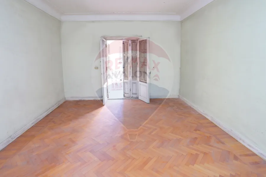Administrative Unit For Rent 250 m Wabour Elmayya (Steps From Zweil Square) - suitable for all activities - Half finished