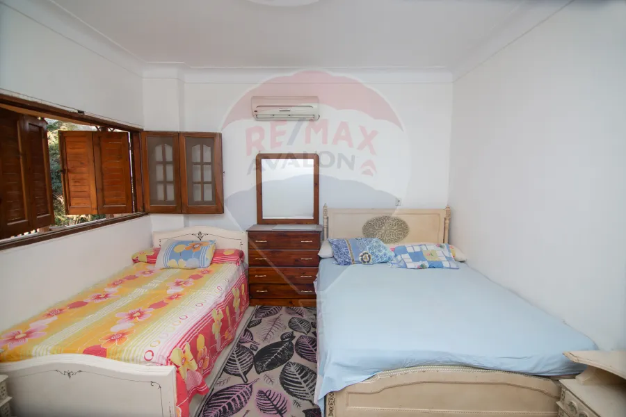 فيلا للبيع الساحل  (قرية غزاله) 421 م