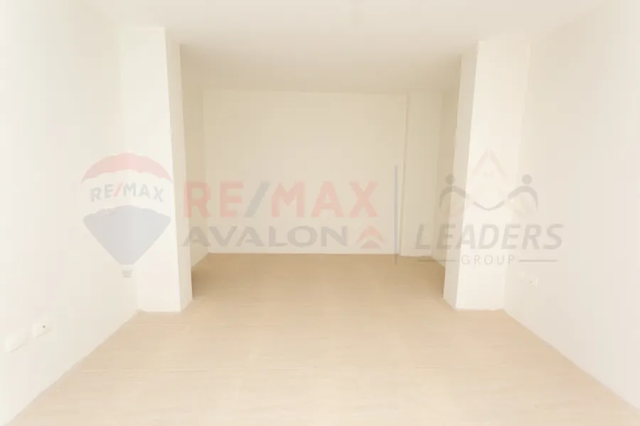 شقة للبيع 167 م الكينج مريوط (كومباوند كينج سيتي)