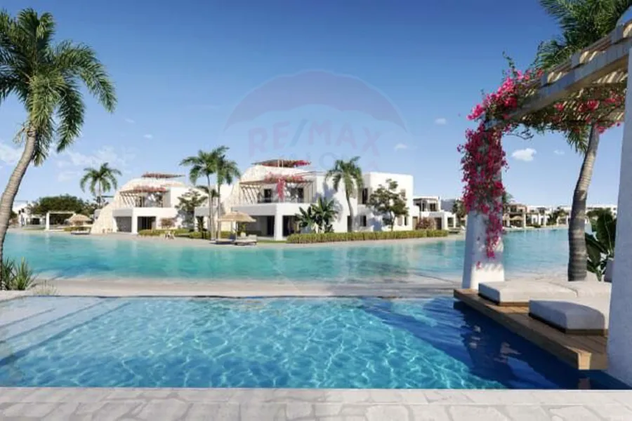 شاليه ارضي للبيع (بيانكي -ايليوس ) 160 م + 80 m جاردن