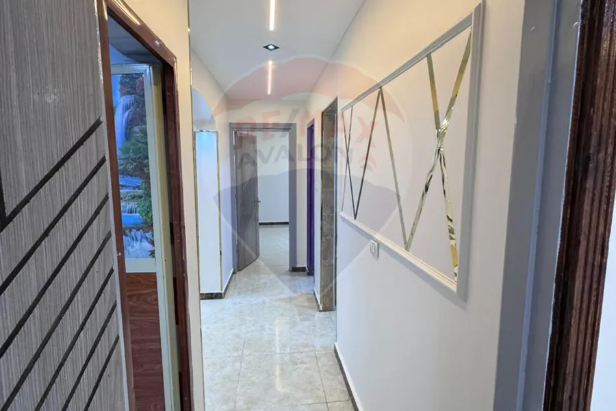 شقه للبيع  160 م ميامى (خطوات من البحر)