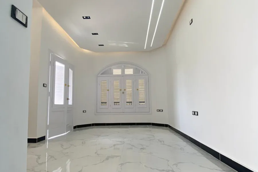 فيلا ستاند الون للبيع (كازابيانكا) 400 م