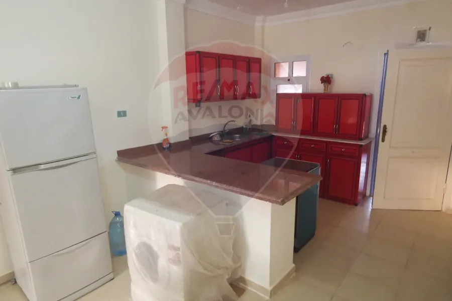 شالية ارضي بجاردن للبيع (رويال بيتش) 260 م