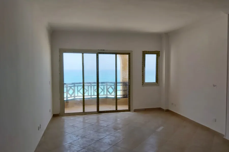 شاليه بروف للبيع (امارتيس هايتس - رأس الحكمة) 100 م