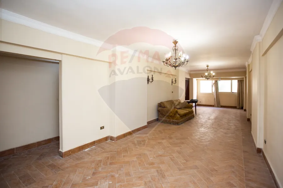 شقة للبيع 148 م سموحة (كومباوند البروج)