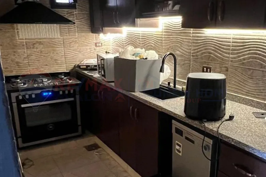 شقة للبيع 135 م أبو يوسف (الروضة الخضراء)