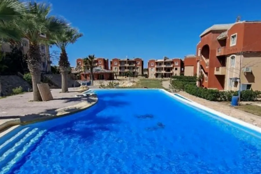 شاليه للبيع (بانجلوس) 105 م