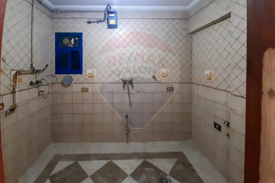 شقة دوبليكس للبيع 140 م سيدي بشر (ش جمال عبد الناصر)