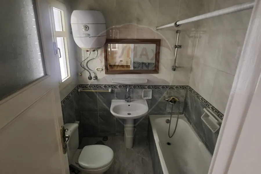 شقة للايجار 195 م سابا باشا (متفرع من ش أبوقير)