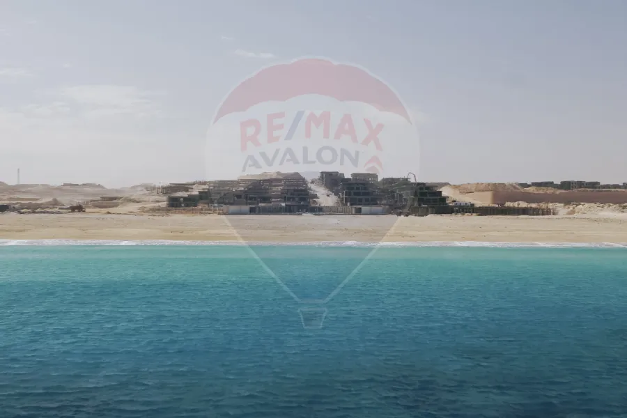 شاليه للبيع (دايركشن وايت - رأس الحكمة) 173 م