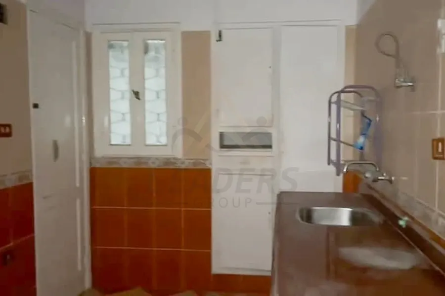 شقة للايجار 170 م رشدي (ش الفريد ليان)