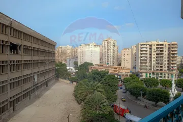 شقة للايجار 130 م سموحة (ش زكي رجب)